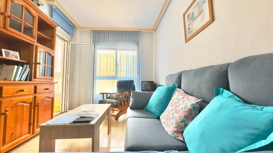 1 bedroom apartment for sale, Torrevieja, Spain No. 3075 № 1