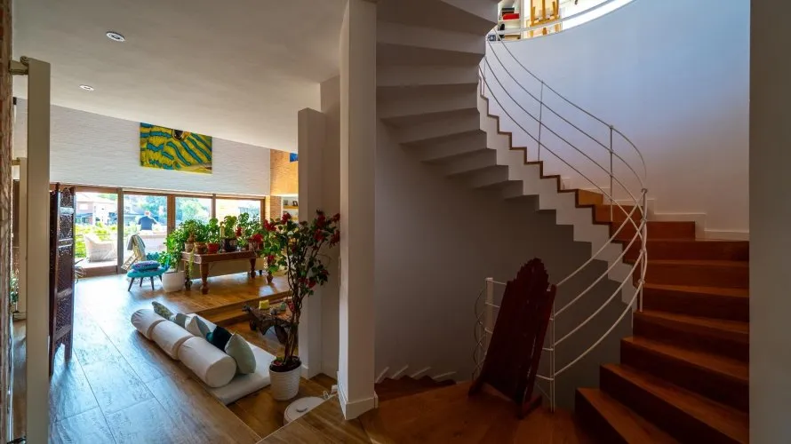 8 bedrooms apartment for sale, Las Rozas de Madrid, Spain No. 2910