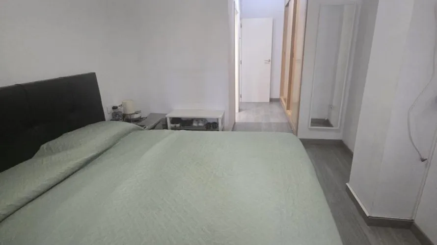 4 bedrooms apartment for sale, Paterna, Spain No. 2752 № 6