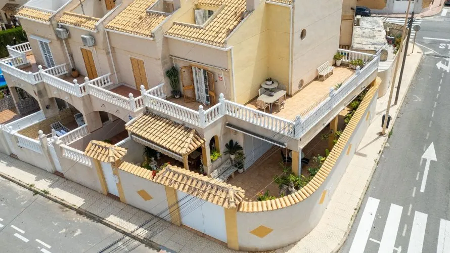 244m² house for sale, Torrevieja, Spain No. 2787 № 1