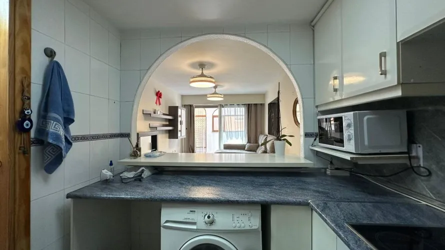 3 bedrooms apartment for sale, Torrevieja, Spain No. 3008 № 11