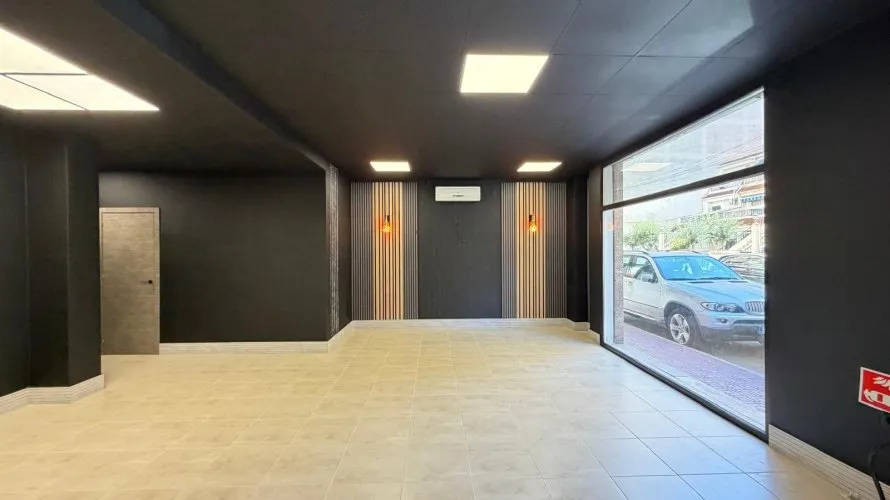 121m² commercial property for sale, Torrevieja, Spain No. 3085 № 18