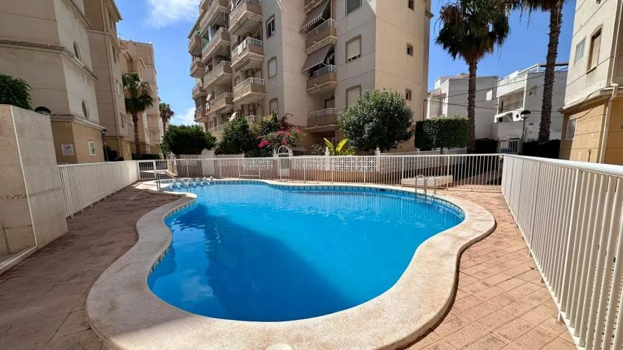 2 bedrooms apartment for sale, Torrevieja, Spain No. 2735 № 27
