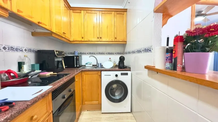 1 bedroom apartment for sale, Torrevieja, Spain No. 3075 № 18