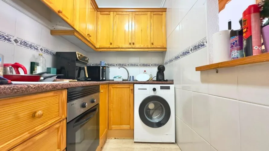 1 bedroom apartment for sale, Torrevieja, Spain No. 3075 № 15