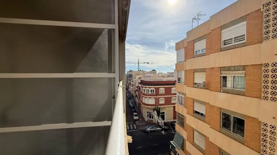 2 bedrooms apartment for sale, Torrevieja, Spain No. 2975