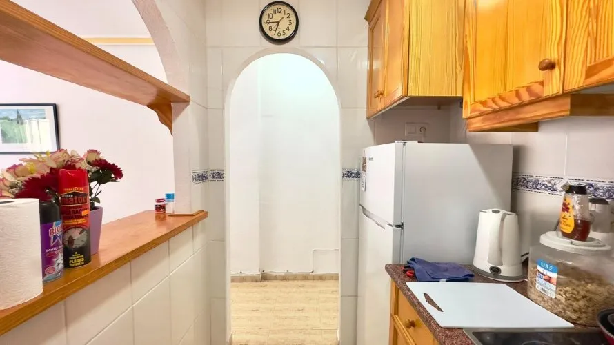1 bedroom apartment for sale, Torrevieja, Spain No. 3075 № 17