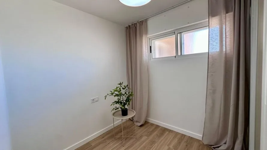 2 bedrooms apartment for sale, Torrevieja, Spain No. 2735 № 7