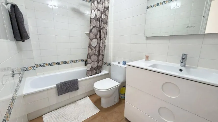 2 bedrooms apartment for sale, Villamartin, Spain No. 3043