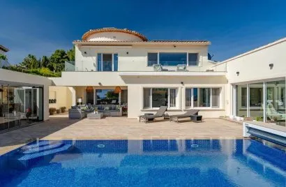 247m² villa for sale, Moraira, Spain No. 2738