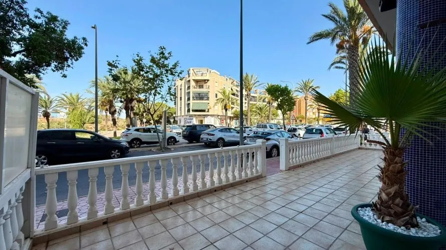101m² commercial property for sale, Guardamar del Segura, Spain No. 3231 № 19