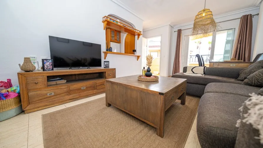 72m² penthouse for sale, Mil Palmeras, Spain No. 3206 № 21