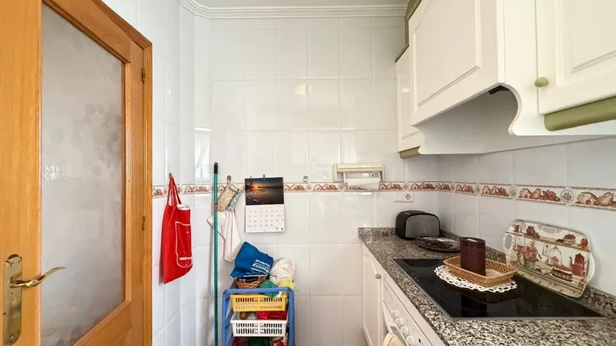 2 bedrooms apartment for sale, Torrevieja, Spain No. 3230 № 10