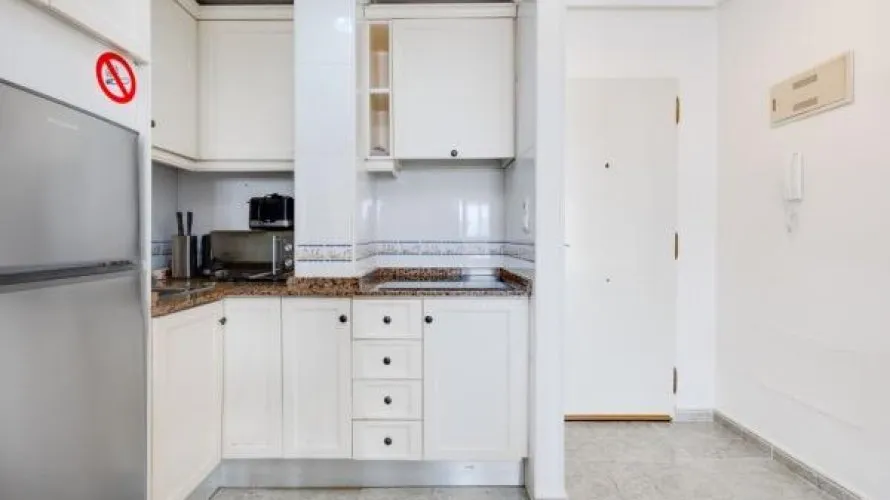 2 bedrooms apartment for sale, Torrevieja, Spain No. 3203 № 10