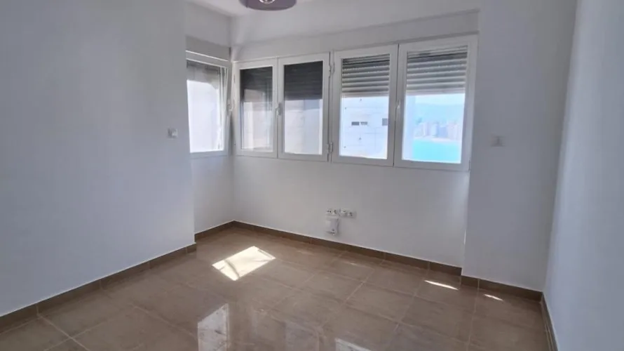 3 bedrooms apartment for sale, Benidorm, Spain No. 3158 № 14