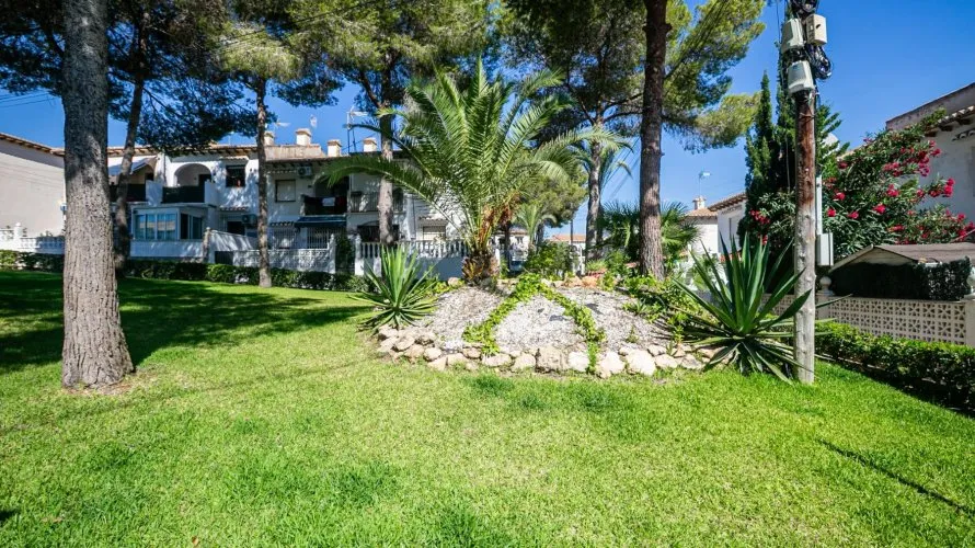 41m² bungalow for sale, Los Balcones, Spain No. 3196 № 1