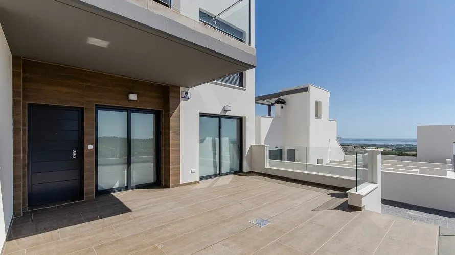 3 bedrooms bungalow for sale, San Miguel de Salinas, Spain No. 3253 № 23