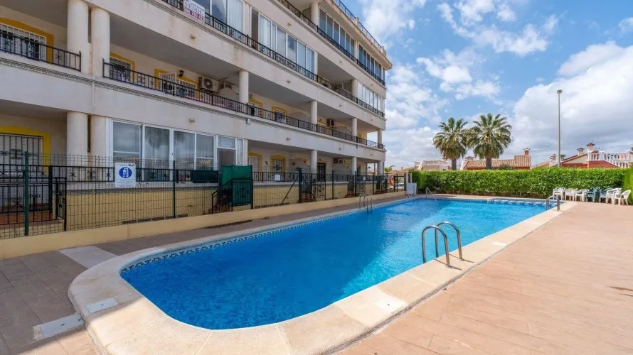 69m² apartment for sale, Torrevieja, Spain No. 3249 № 24