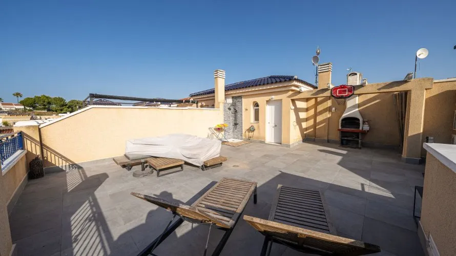 72m² penthouse for sale, Mil Palmeras, Spain No. 3206 № 4