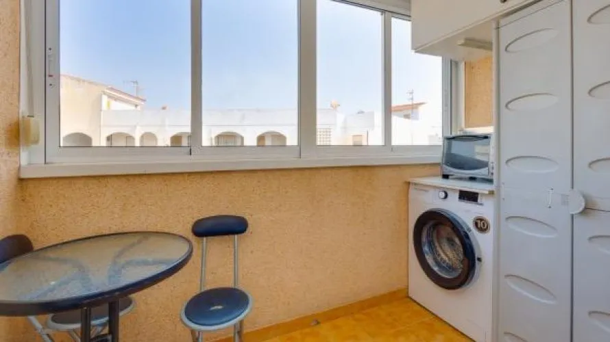 2 bedrooms apartment for sale, Torrevieja, Spain No. 3203 № 5