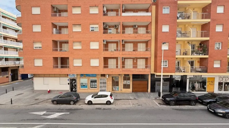 4 bedrooms apartment for sale, Torrevieja, Spain No. 3270 № 27