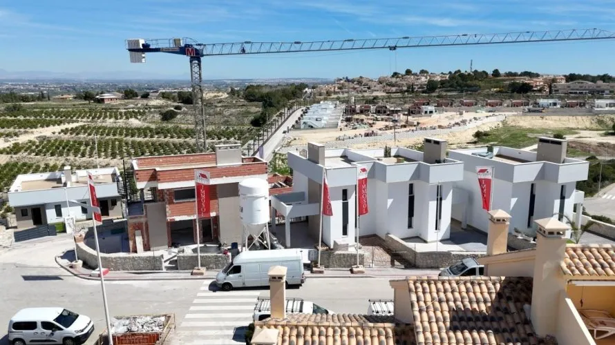 6 bedrooms villa for sale, Algorfa, Spain No. 3472 № 25