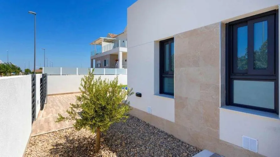 3 bedrooms villa for sale, Daya Nueva, Spain No. 3355 № 21