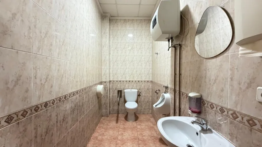 98m² commercial property for sale, Torrevieja, Spain No. 3400 № 3