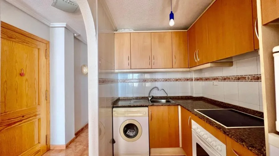 1 bedroom apartment for sale, Torrevieja, Spain No. 3393 № 14