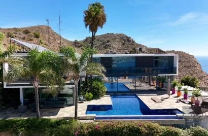 5 bedrooms villa for sale, Benidorm, Spain No. 3453