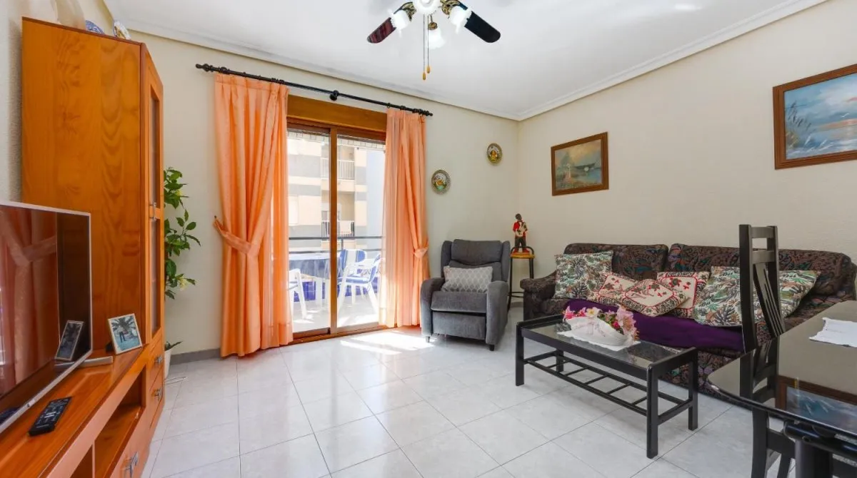 65m² apartment for sale, Torrevieja, Spain No. 3478