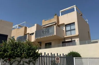 2 bedrooms bungalow for sale, La Zenia, Spain No. 3433