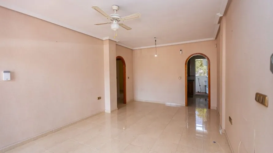 71m² apartment for sale, Alicante, Spain No. 3467 № 22