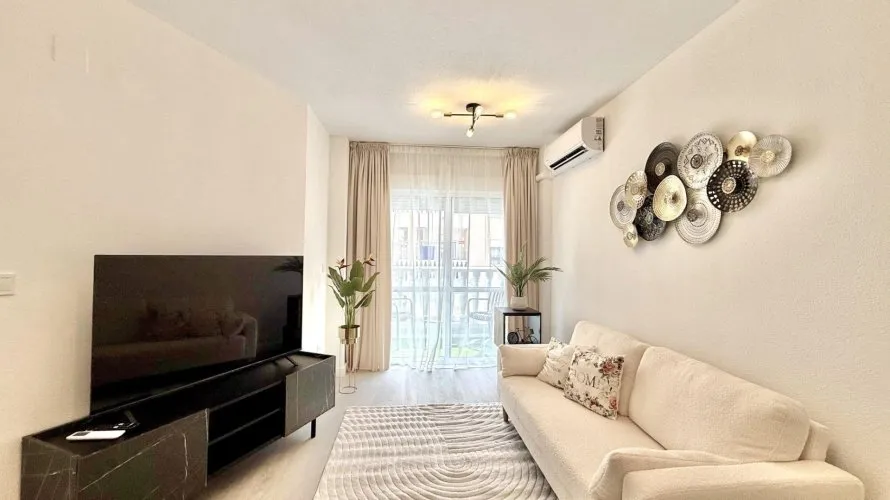 1 bedroom apartment for sale, Torrevieja, Spain No. 3336 № 24