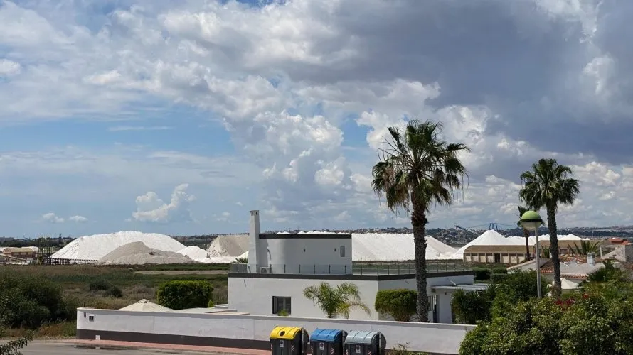 3 bedrooms apartment for sale, Torrevieja, Spain No. 3289 № 20