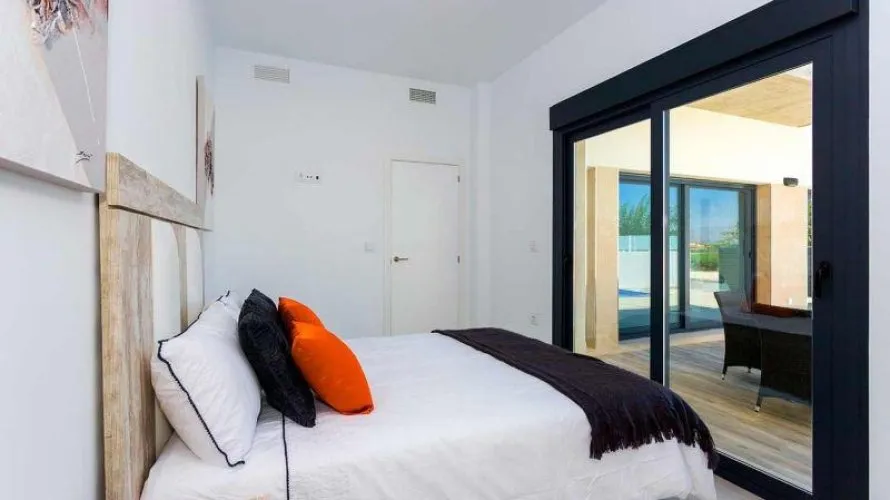 3 bedrooms villa for sale, Daya Nueva, Spain No. 3355 № 9