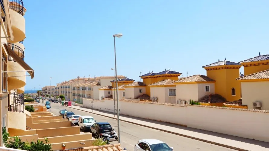 1 bedroom apartment for sale, Alicante, Spain No. 3306 № 3