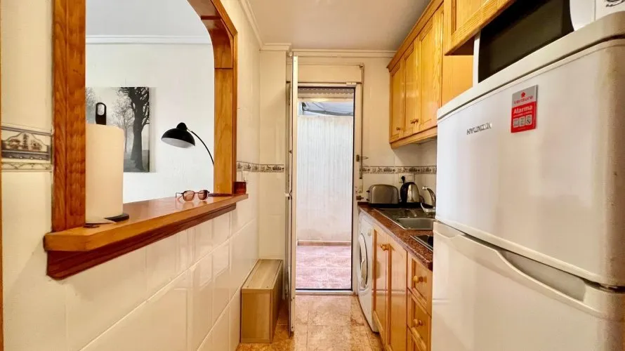 1 bedroom apartment for sale, Torrevieja, Spain No. 3410 № 5