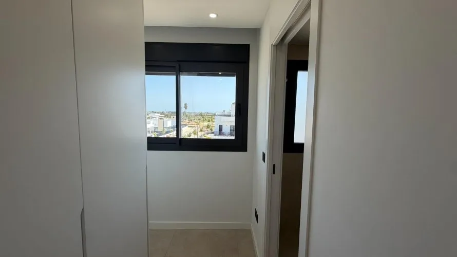 2 bedrooms apartment for sale, Los Alcazares, Spain No. 3378 № 26
