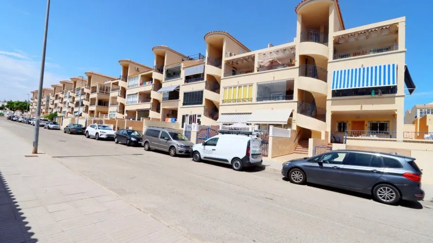 1 bedroom apartment for sale, Alicante, Spain No. 3306 № 18