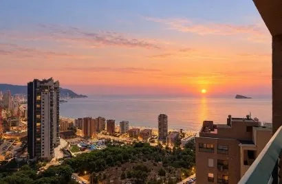 3 bedrooms apartment for sale, Benidorm, Spain No. 3422