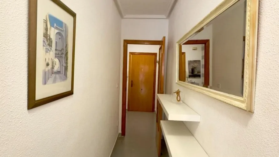 1 bedroom apartment for sale, Torrevieja, Spain No. 3385 № 9