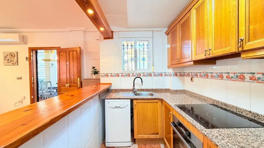 2 bedrooms house for sale, Campoamor, Spain No. 3293 № 10