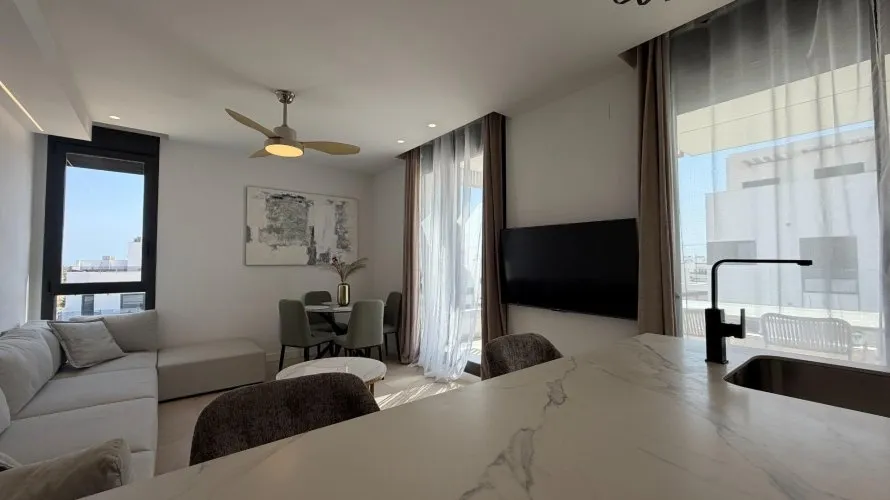 2 bedrooms apartment for sale, Los Alcazares, Spain No. 3378 № 16