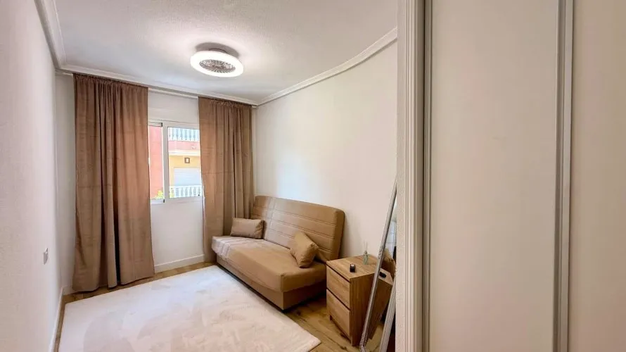 2 bedrooms apartment for sale, Torrevieja, Spain No. 3294 № 5
