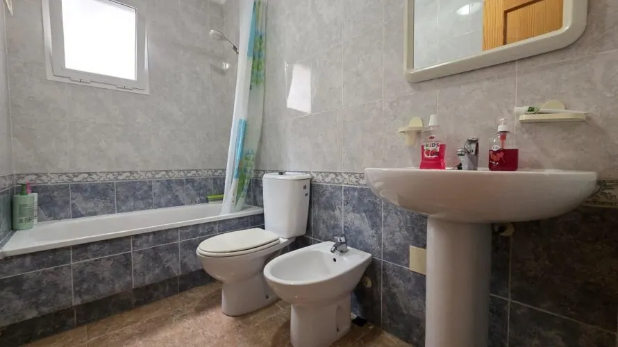 2 bedrooms apartment for sale, Torrevieja, Spain No. 3348