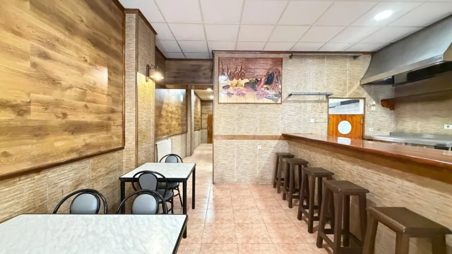 98m² commercial property for sale, Torrevieja, Spain No. 3400 № 17