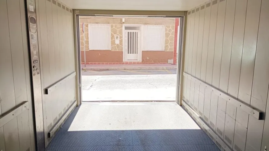 2 bedrooms apartment for sale, Torrevieja, Spain No. 3360 № 4