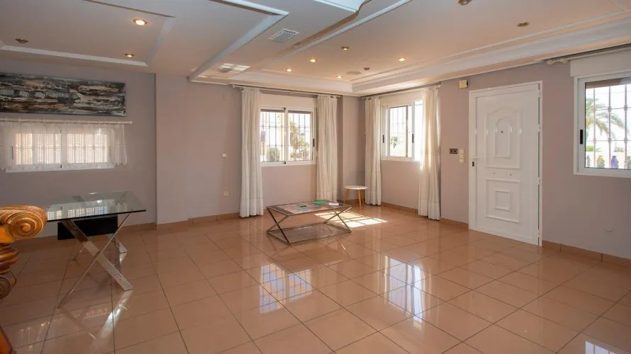 180m² villa for sale, Torrevieja, Spain No. 3370 № 20
