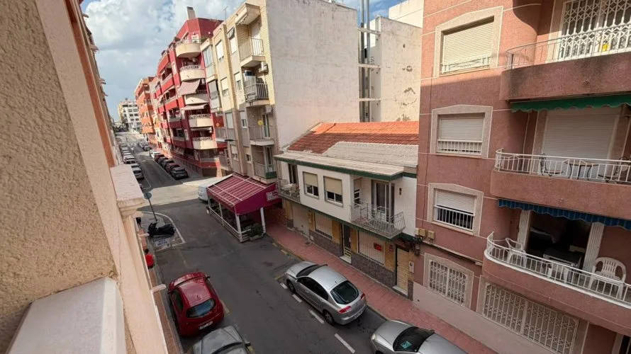 1 bedroom apartment for sale, Torrevieja, Spain No. 3425 № 2